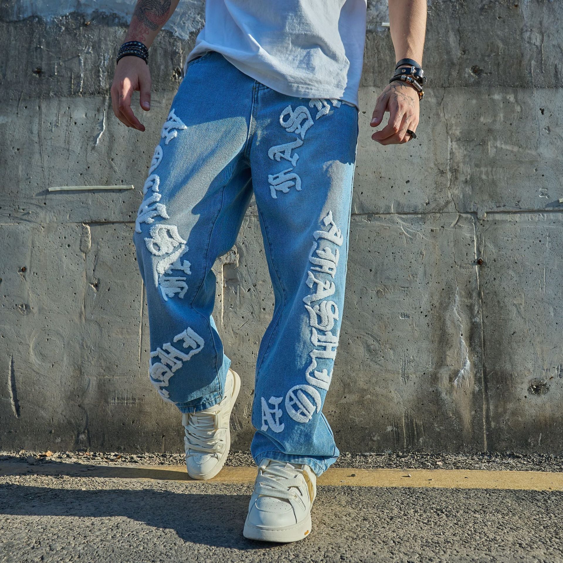 Calça jeans folgada